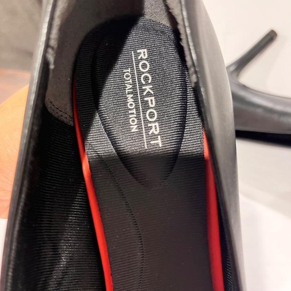 Rockport Womens 9M Dress Pump Heel Leather Juliet Cushioning Business Staple - Picture 7 of 7